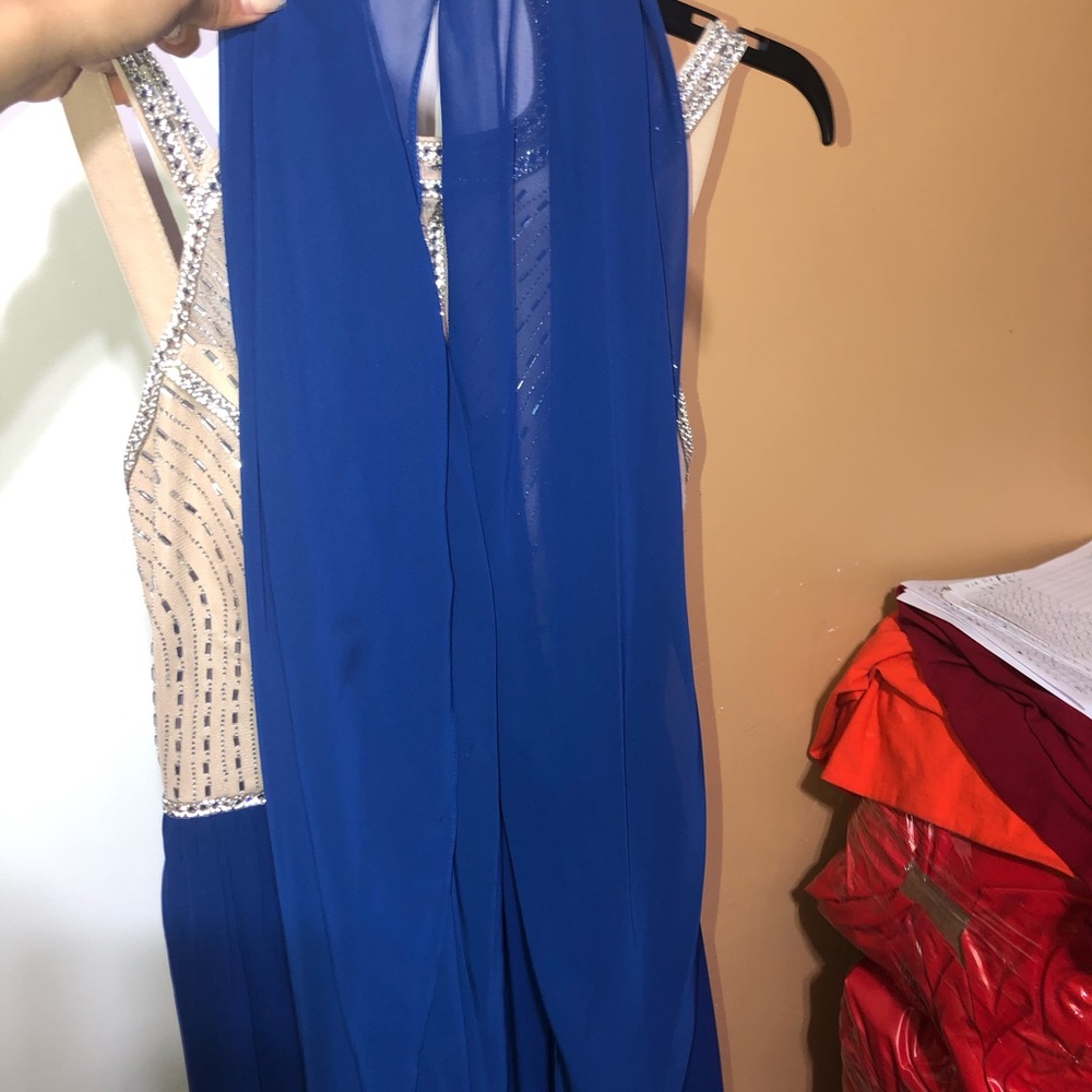 Prom dress - Picture 8 of 8